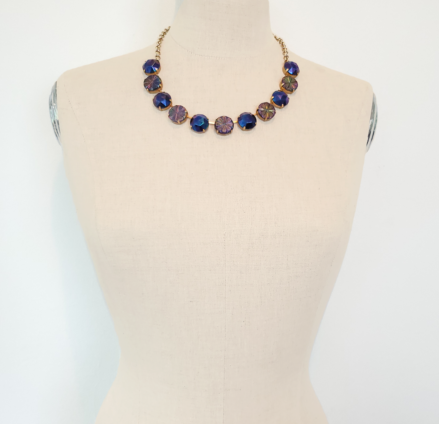 Aurora Purple & Pinwheel Iris Glass Necklace