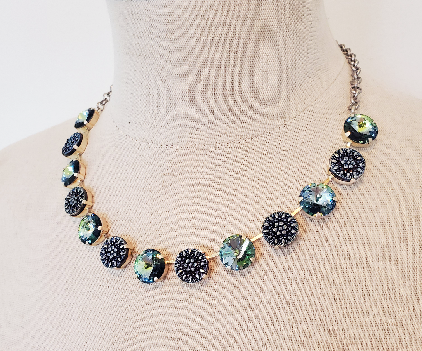 Bottomless Blue-Green Necklace