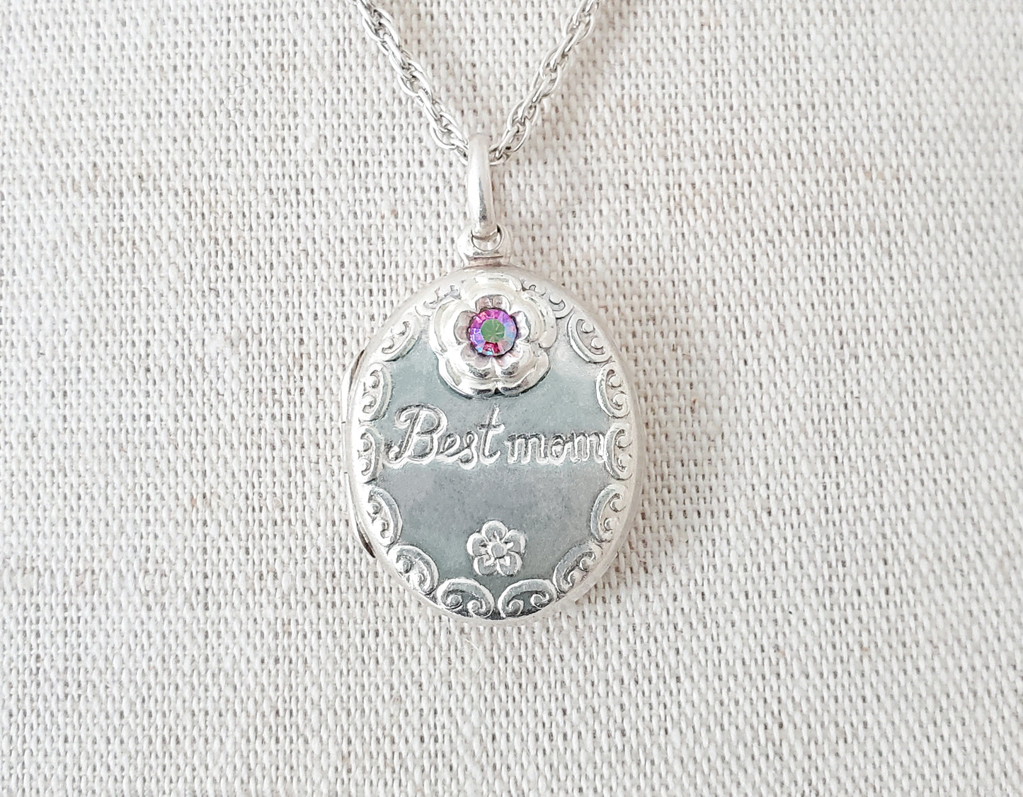 Sterling Silver Best Mom Locket