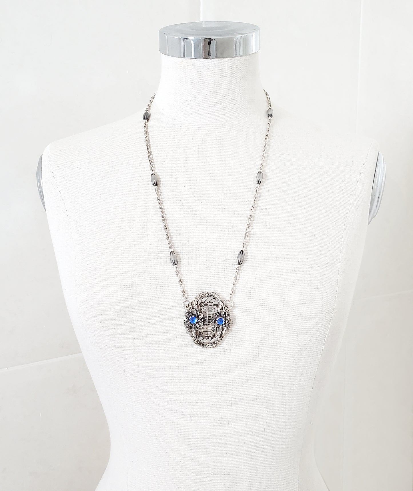 Antique Cape Clasp Pendant