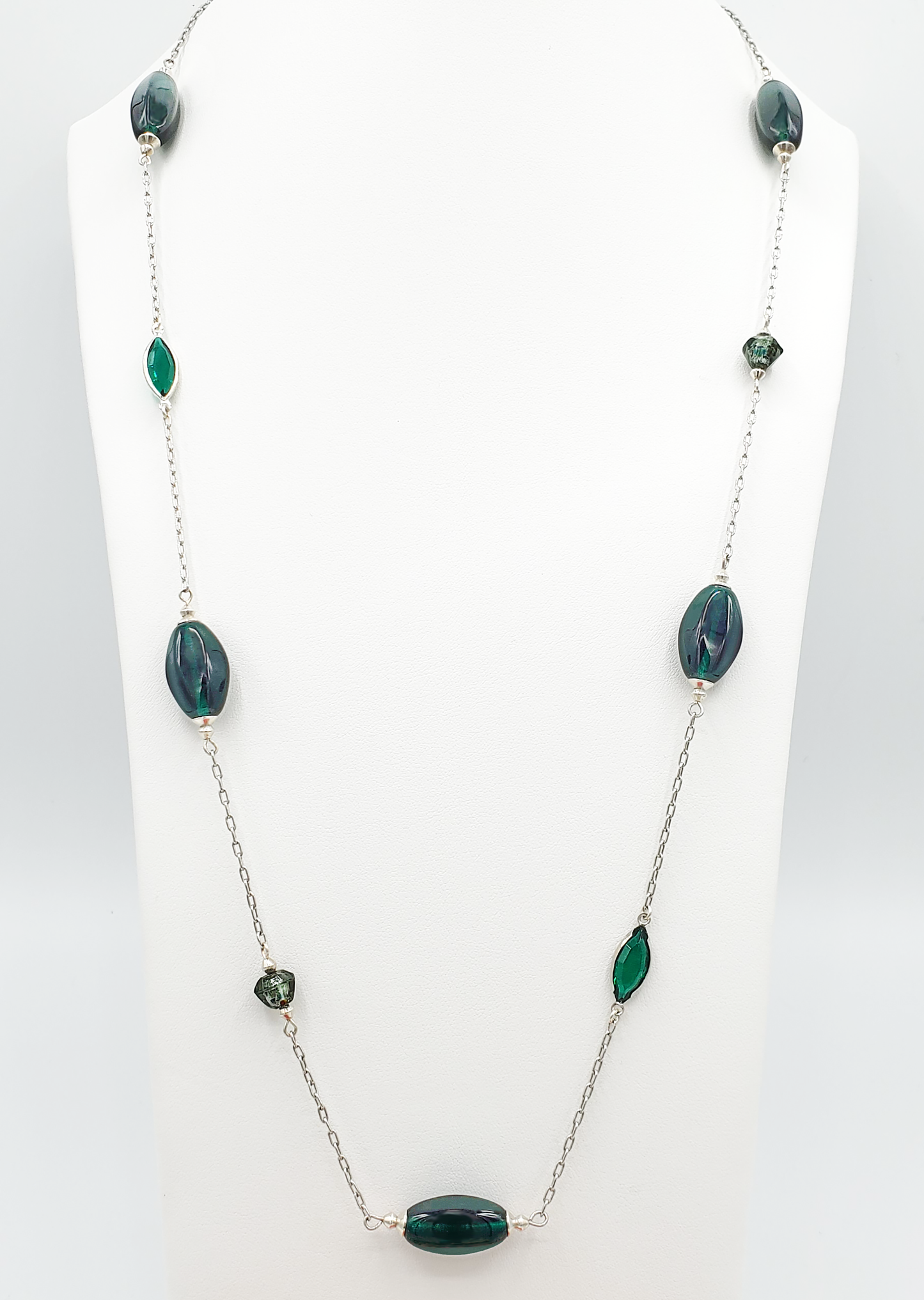 Dark Emerald Station Necklace