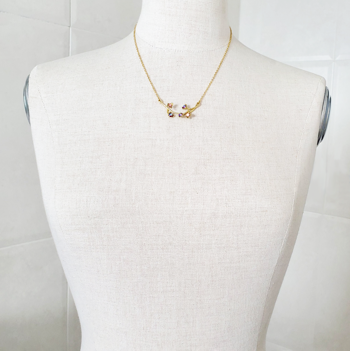 Vine Flower Pendant Necklace