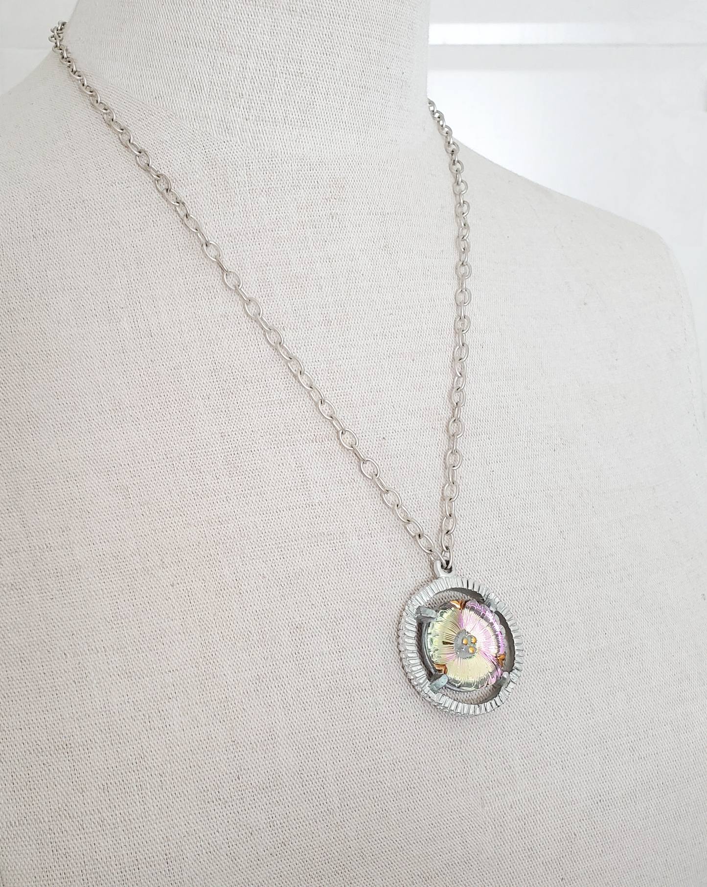 Silver Vitrail Pansy Pendant