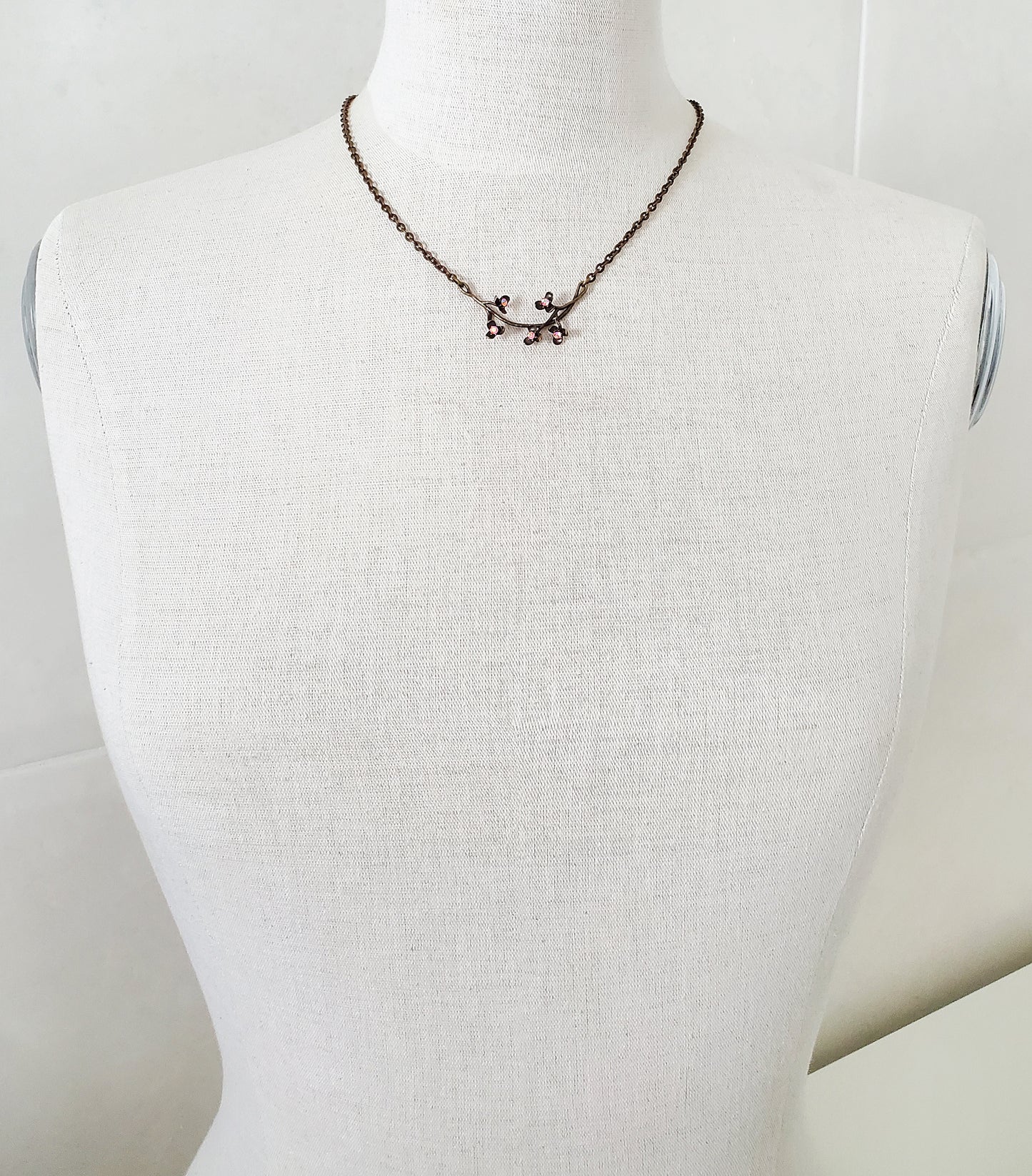 Dark Vine Flower Pendant Necklace
