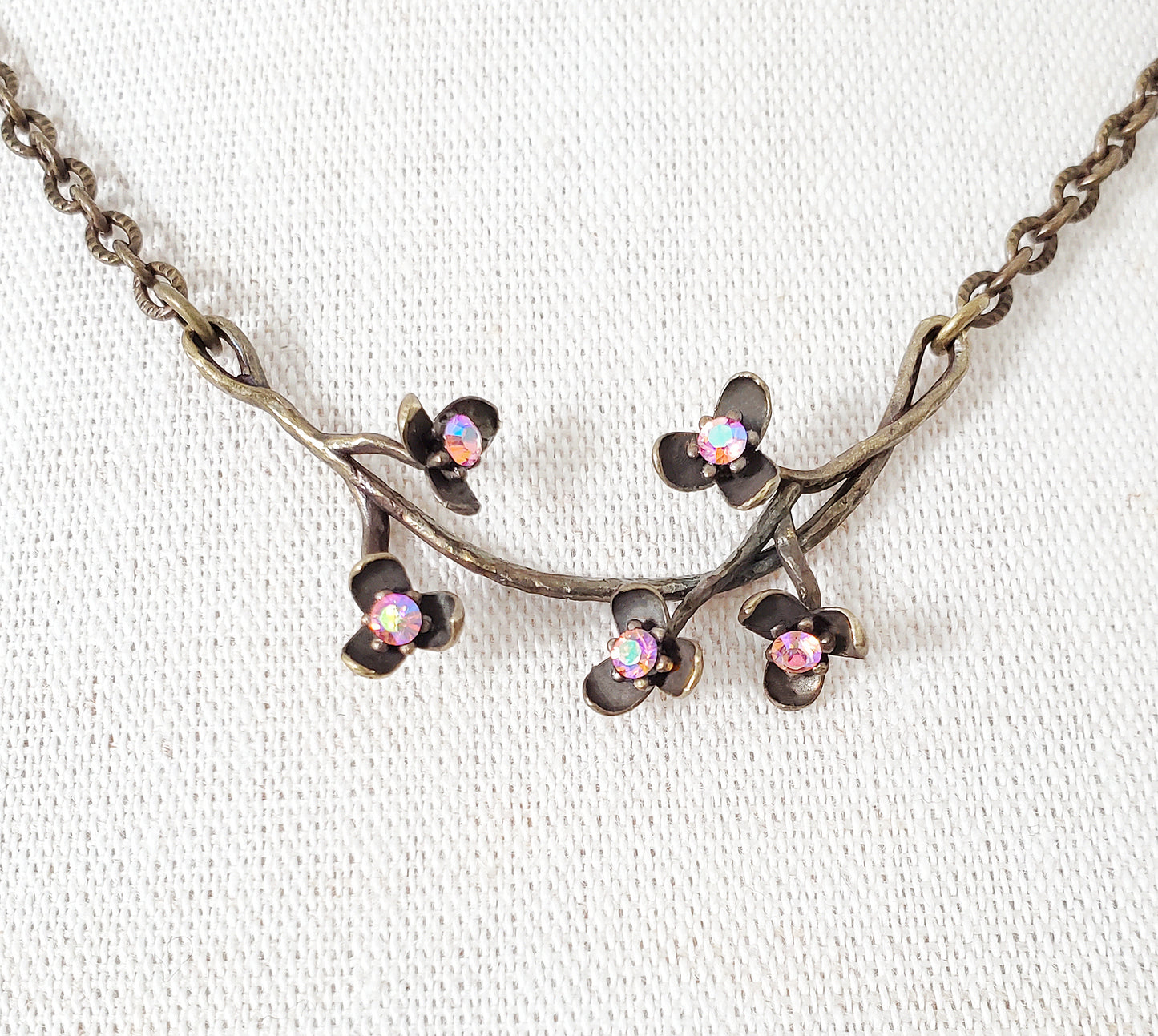 Dark Vine Flower Pendant Necklace