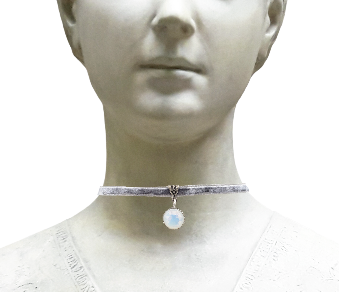 White velvet choker new arrivals