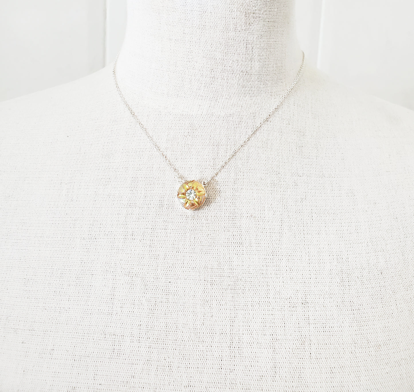 Star Flower Charm Necklace - Cable Chain