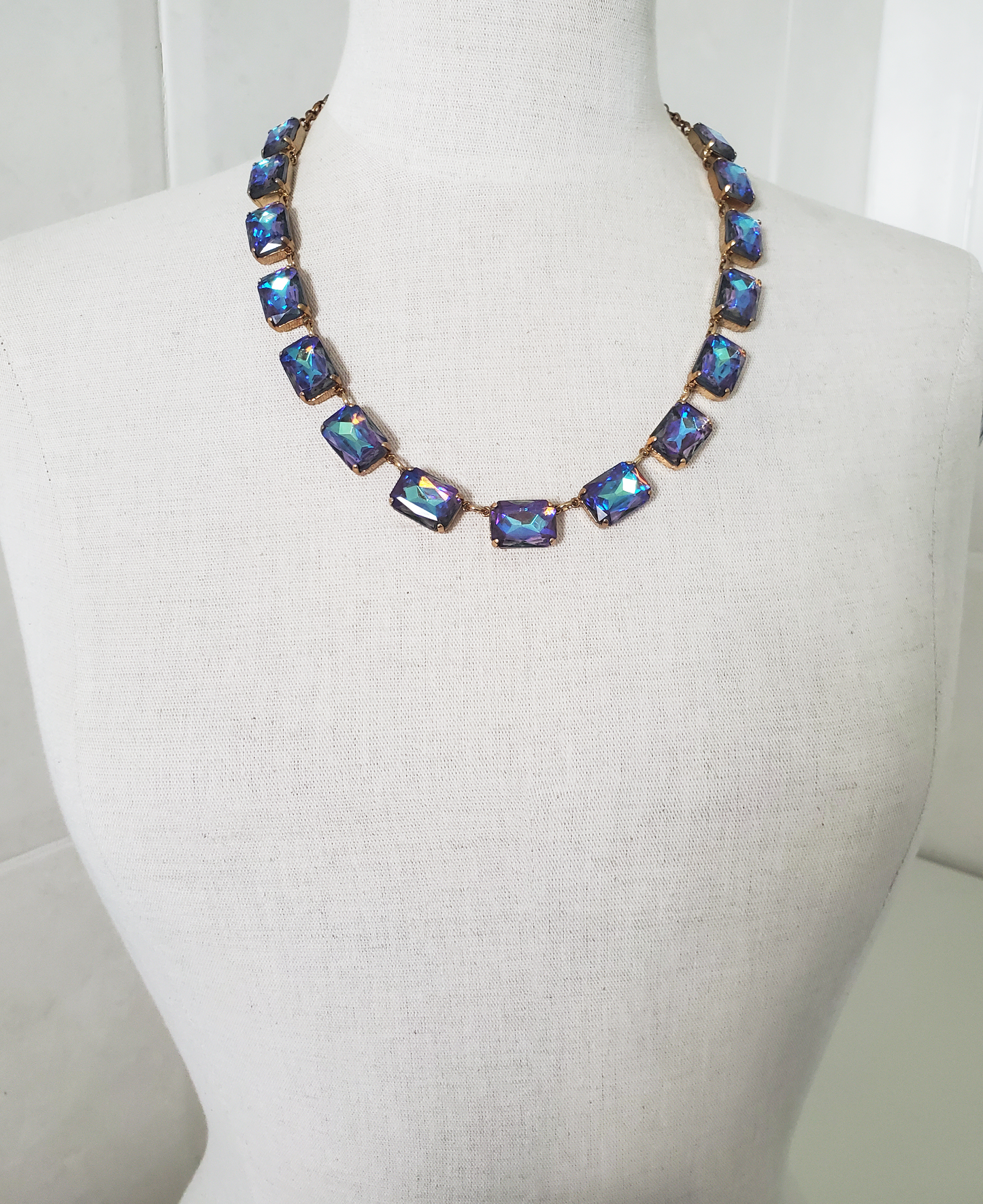 Helio and Bronze Collet Necklace