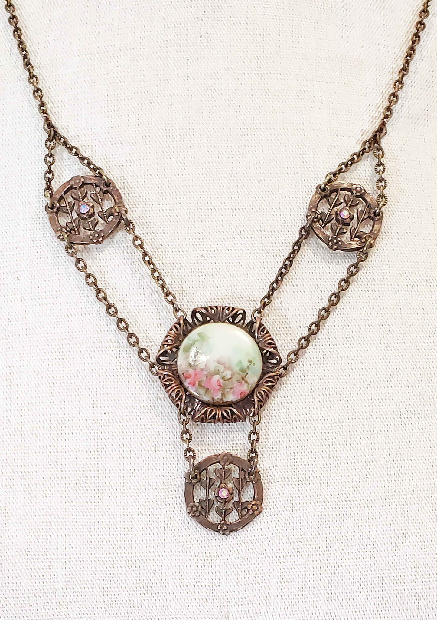 Porcelain Rose Button Chain Necklace